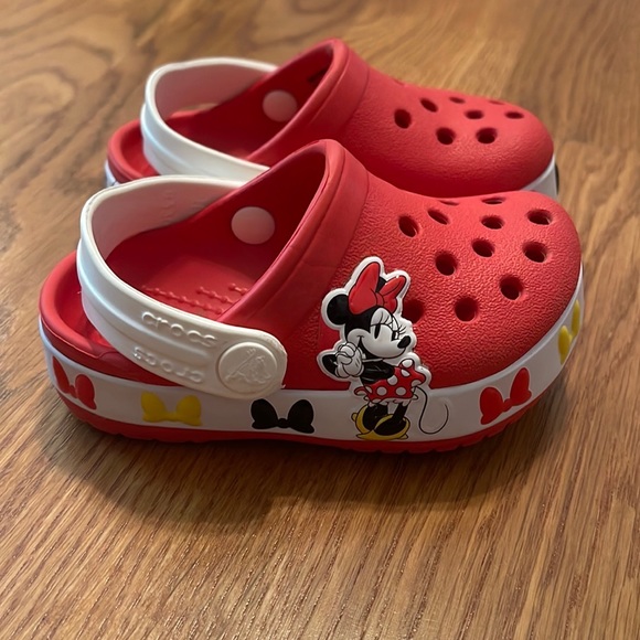 Baby Disney CROCS - Picture 4 of 6